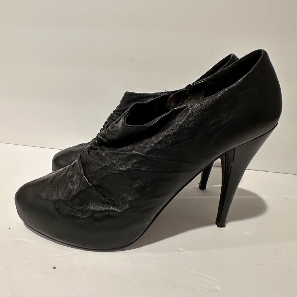 Steve Madden - Picture 9 of 12